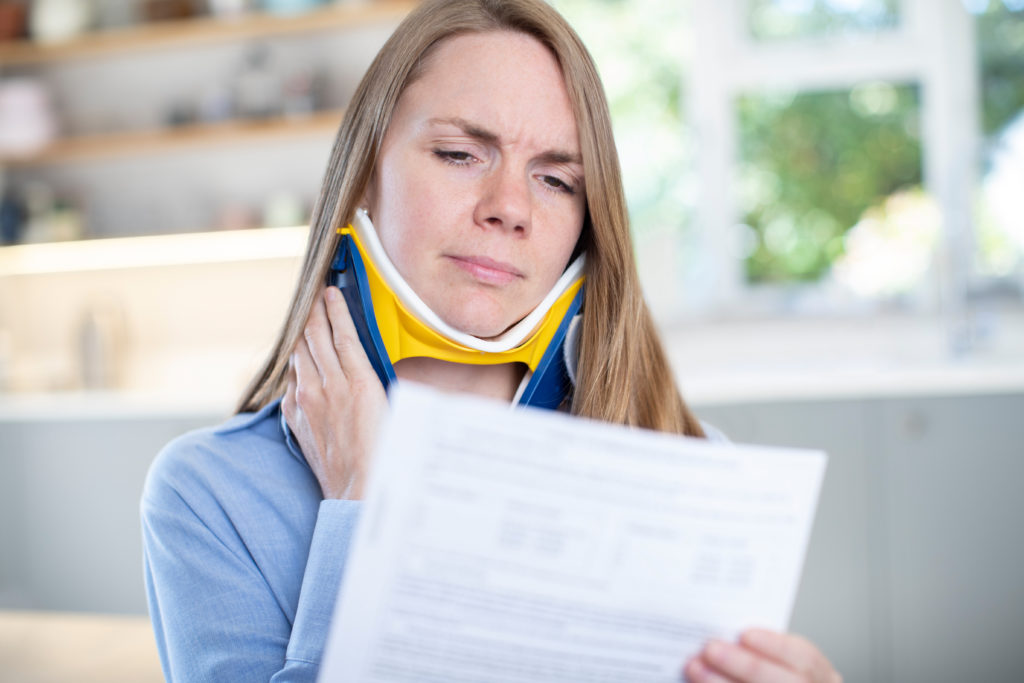 Women with neck injury from car accident 